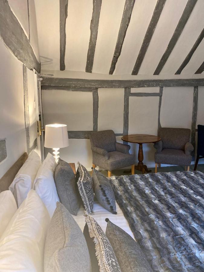 White Hart Hotel 3*